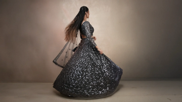 How to Choose Lehenga Colors Based on Skin Tone - Diadem