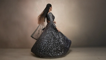 How to Choose Lehenga Colors Based on Skin Tone - Diadem