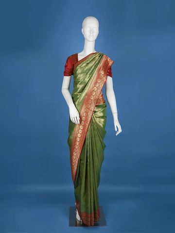 Green Floral Designed Banarasi Silk Saree - Diadem