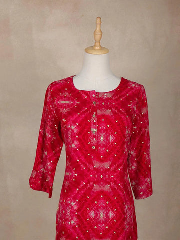 Pink Floral Printed Cotton Kurti - Diadem