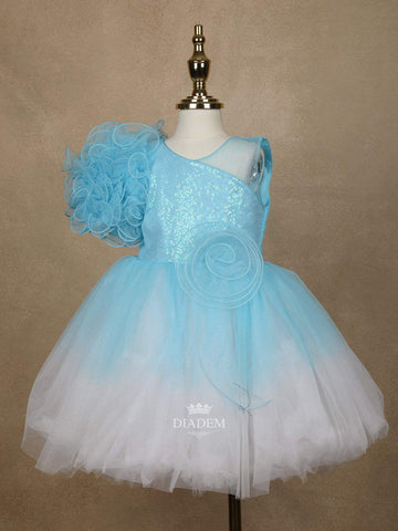 Ombre Effect 3D Floral Designed Party Wear Gown for Girls - Diadem