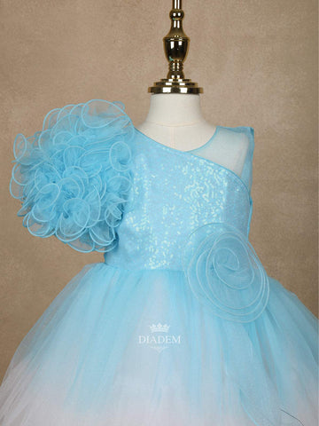 Ombre Effect 3D Floral Designed Party Wear Gown for Girls - Diadem