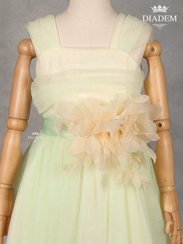 Light Green Net Gown with Bow Belt - Diadem