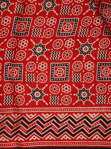 Maroon Ajrak Print Mul Mul Cotton Saree - Diadem