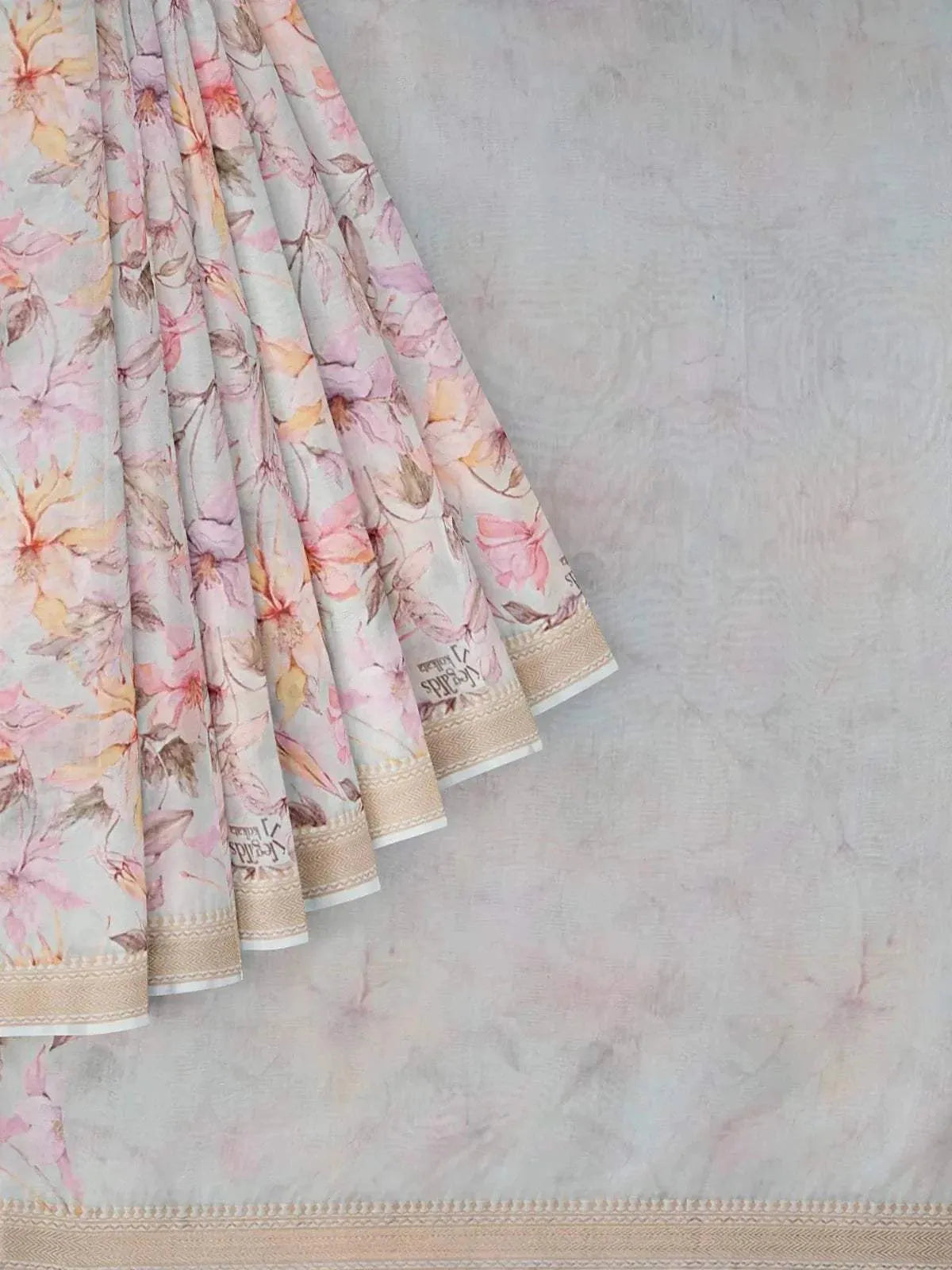 Light Green Chanderi Silk Saree with Floral Prints on the body and Zari Border - Diadem