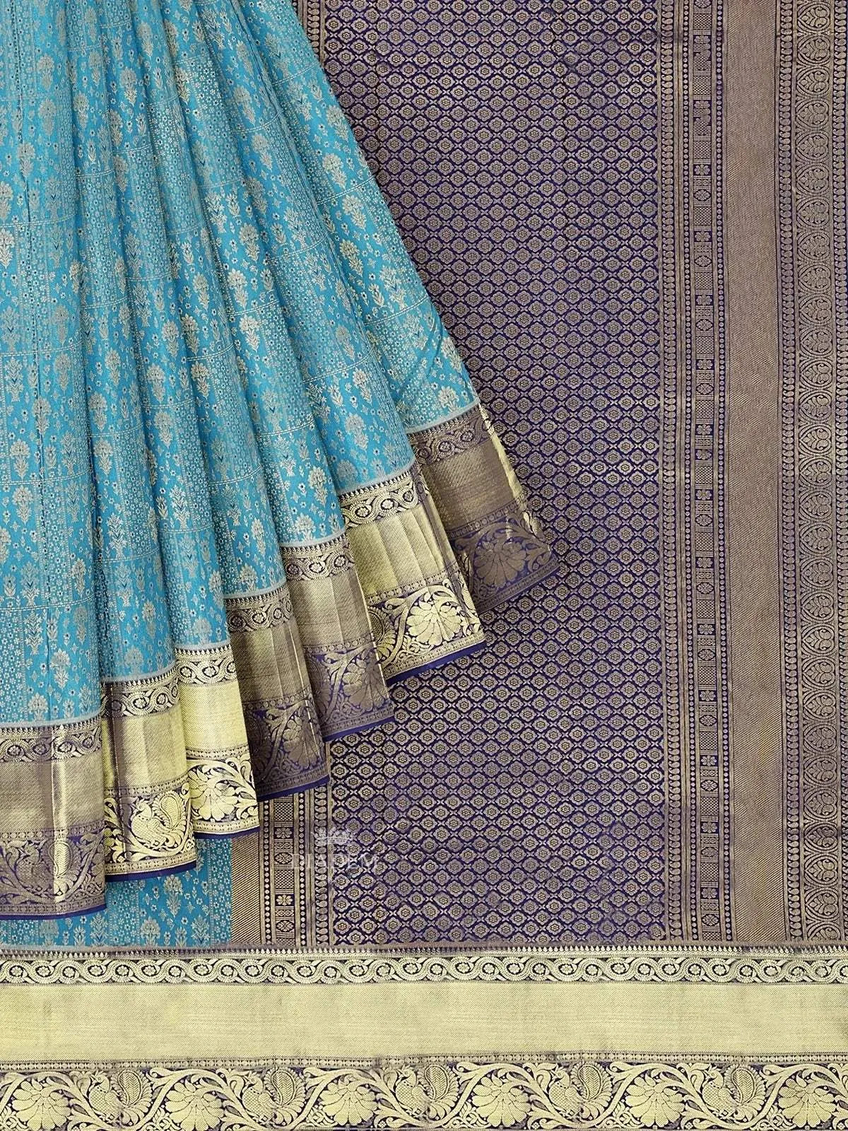 Blue Pure Kanchipuram Saree with Zari Brocade on the body and Contrast Zari Border - Diadem