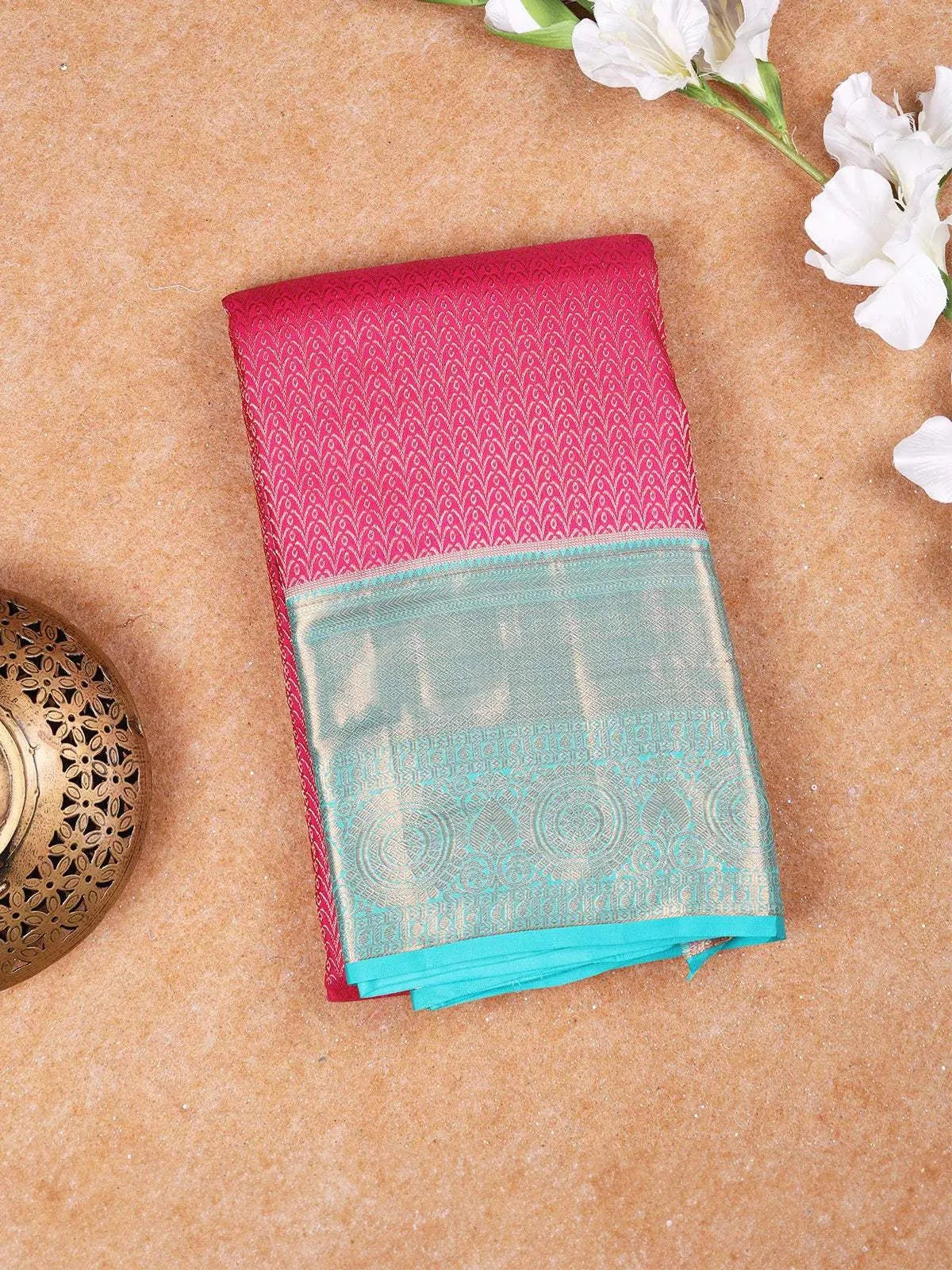 Red Pure Kanchipuram Bridal Silk Saree with Floral Design on the Body with Contrast Zari Border - Diadem