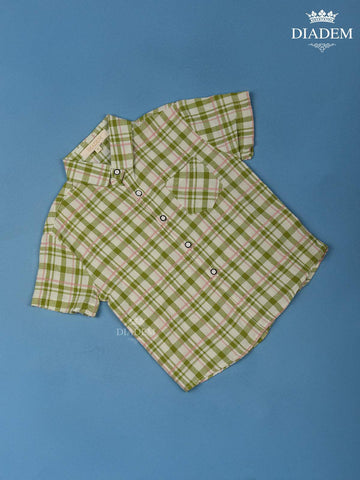 Green And White Checked half Sleeve Cotton Shirt - Diadem