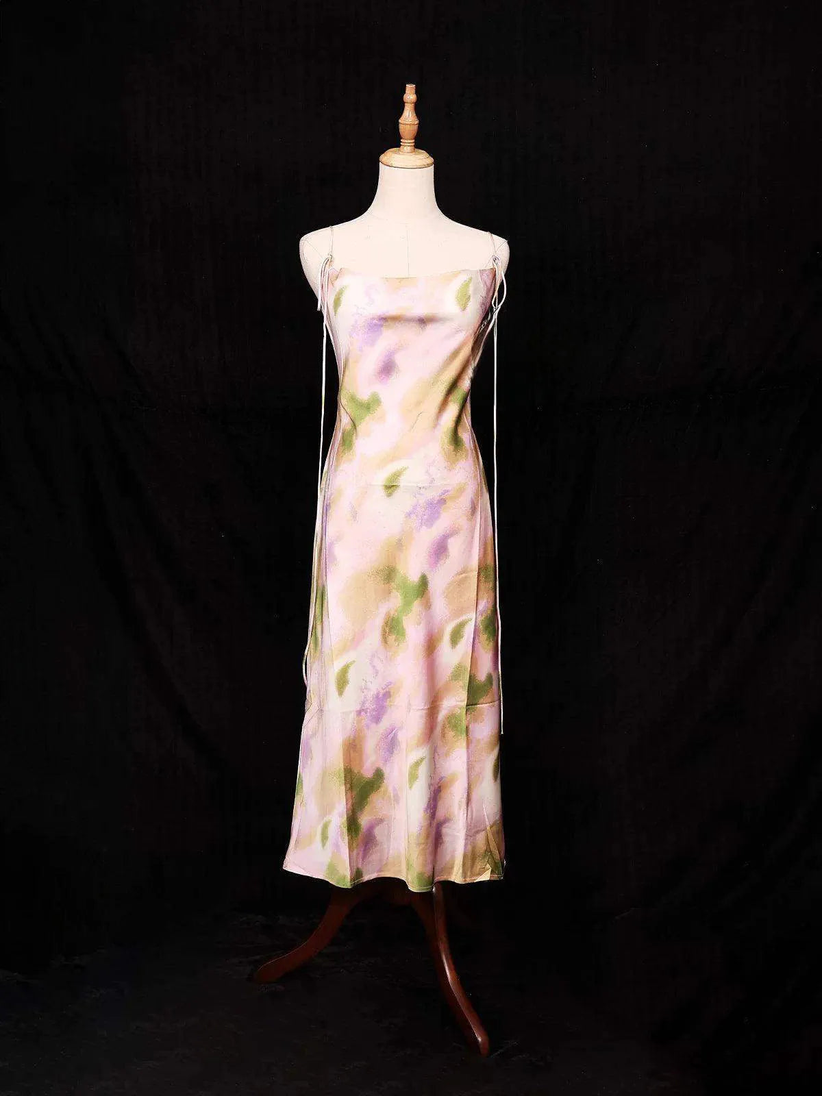 Light Peach Ladies Salwar Suit Adorned with Floral Designs - Diadem