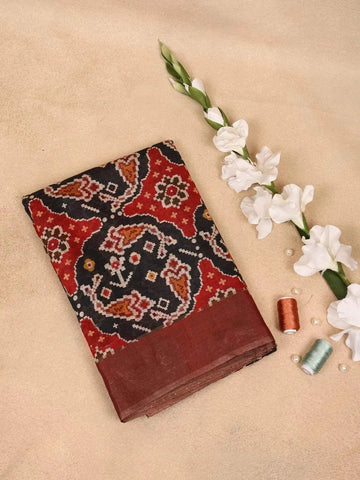 Maroon Banarasi Saree with Ikat Design on the Body with Matching Border - Diadem