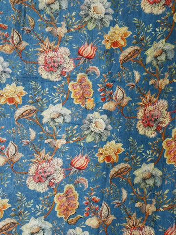 Blue Banarasi Silk Saree with Floral Jacquard Design on the Body with Zari Border - Diadem