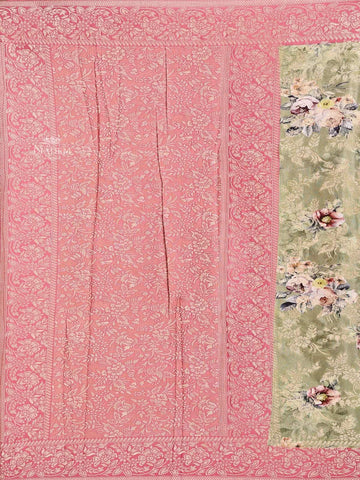 Green Banarasi Saree with Floral Jacquard Design on the Body and Contrast Border - Diadem