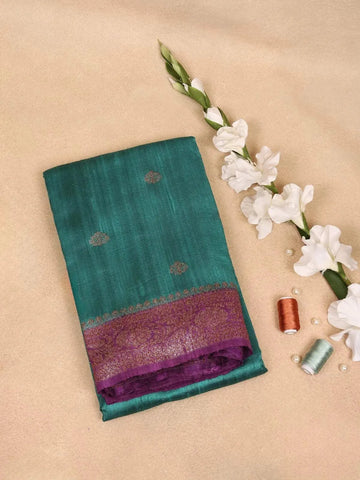 Green Banarasi Saree with Flower Motif on the Body with Contrast Zari Border - Diadem