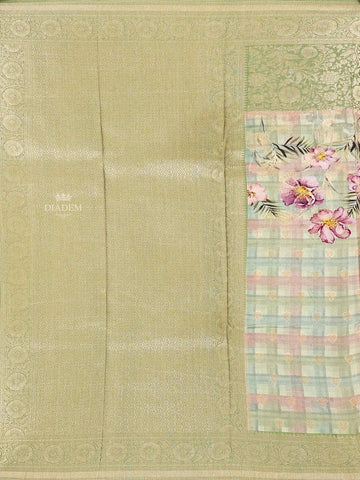 Light Green Banarasi Saree with Floral Design on the Body with Contrast Border - Diadem