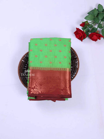 Green Art Silk Saree with Floral Motif on the body and Contrast Zari Border - Diadem