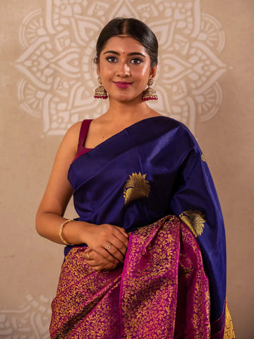 Navy Blue Floral Woven Pure Kanchipuram Silk Saree - Diadem