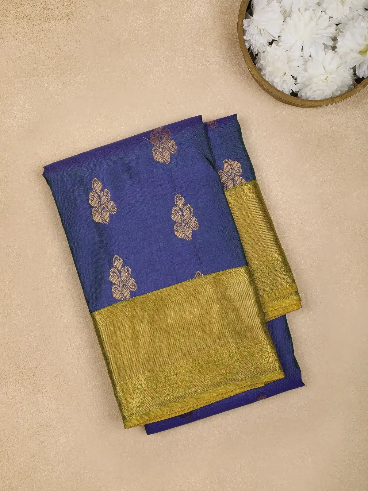 Blue Floral Woven Pure Kanchipuram Silk Saree - Diadem