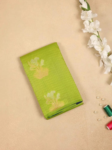 Green Pure Kanchipuram Silk Saree with Flower Plant Deign on the Body and without Border - Diadem