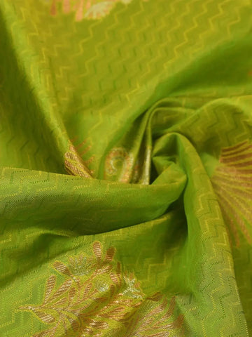Green Pure Kanchipuram Silk Saree with Flower Plant Deign on the Body and without Border - Diadem
