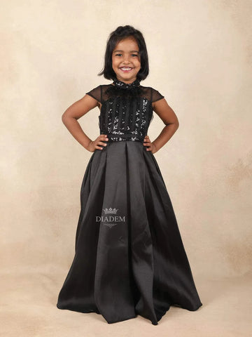 Black Net and Satin Gown Embellished with Sequins - Diadem