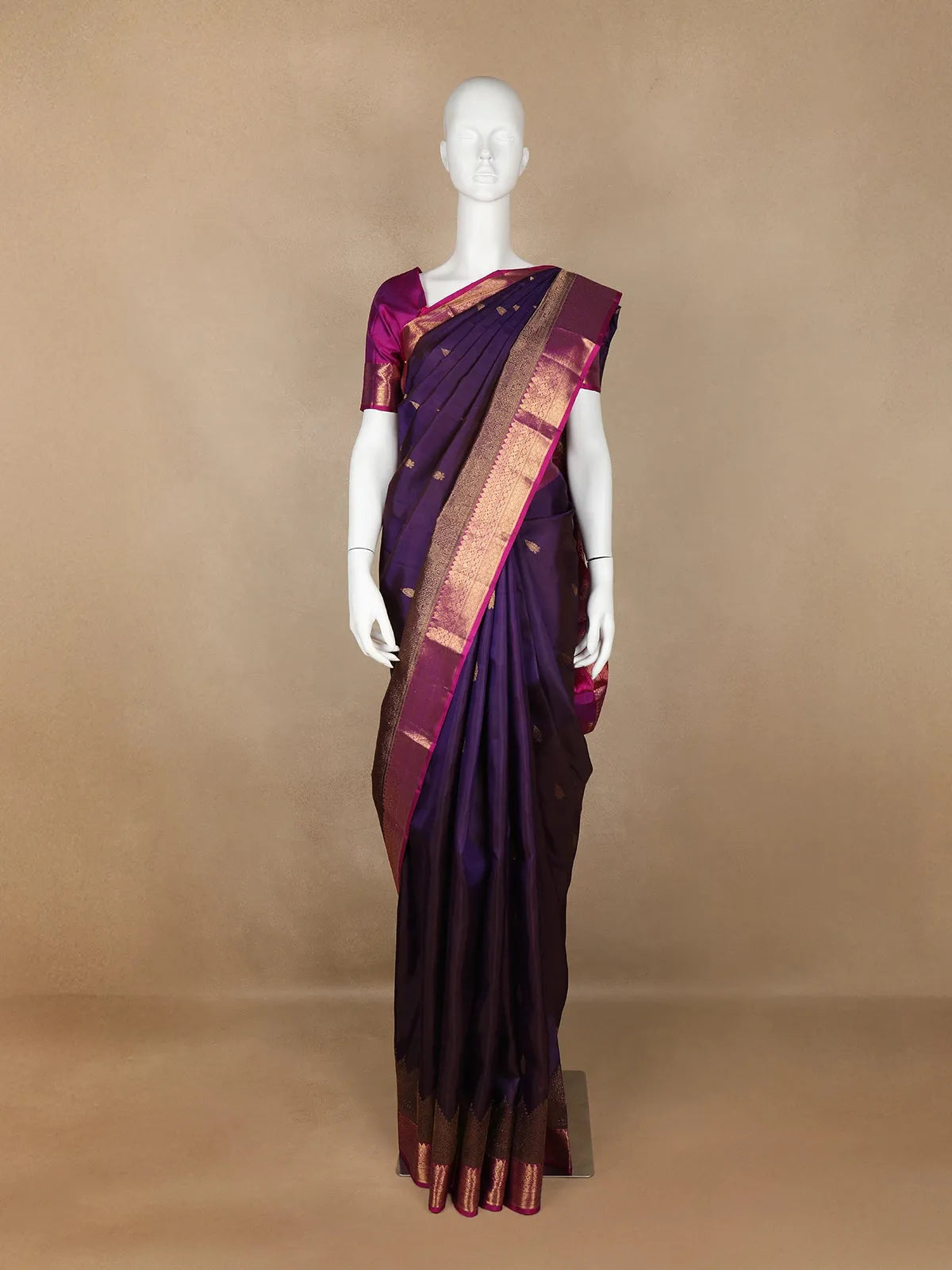 Violet Floral Motifs Pure Kanchipuram Silk Saree - Diadem