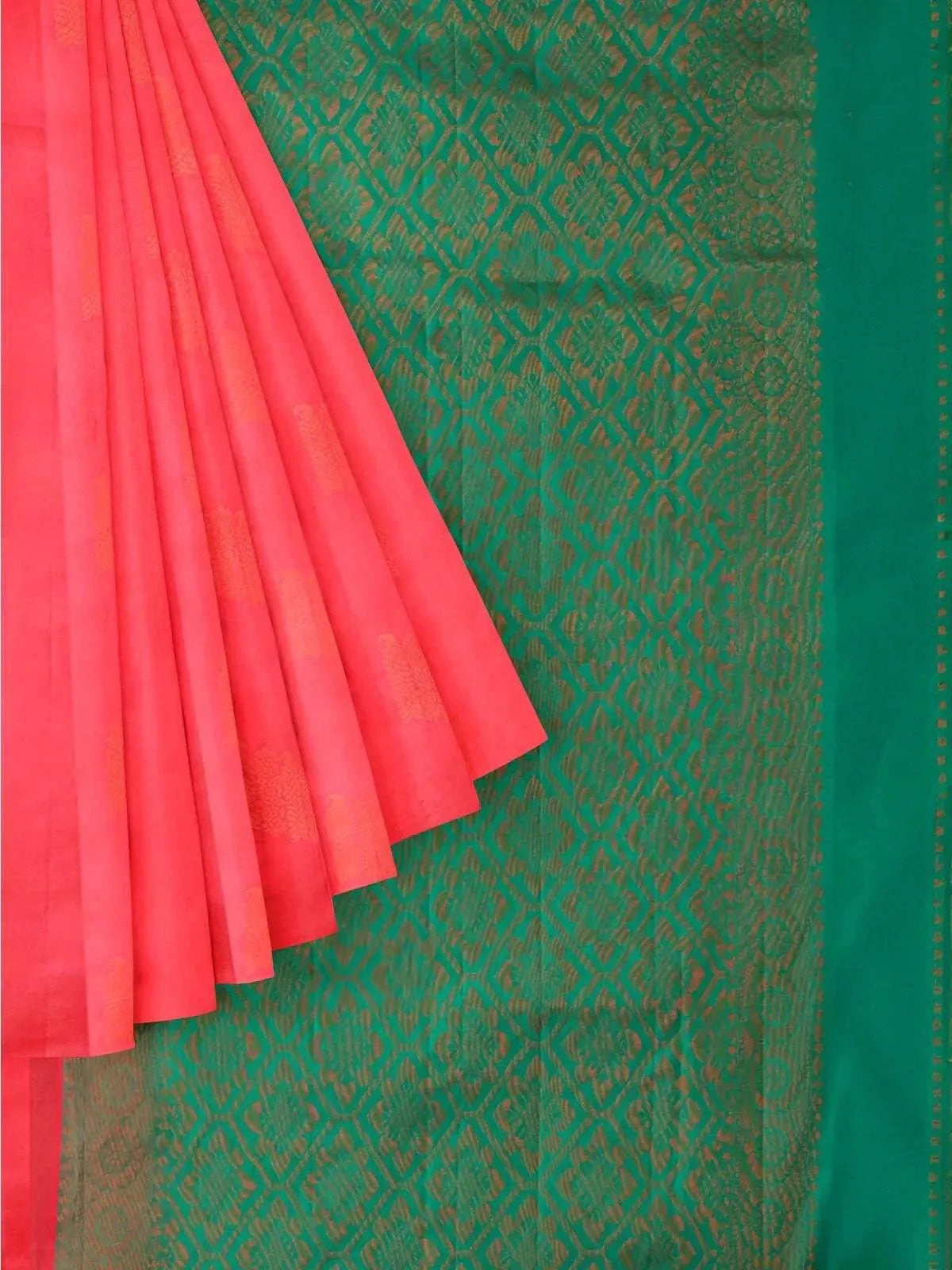 Pink Silk Saree with Zari Butta on the body and without Border - Diadem