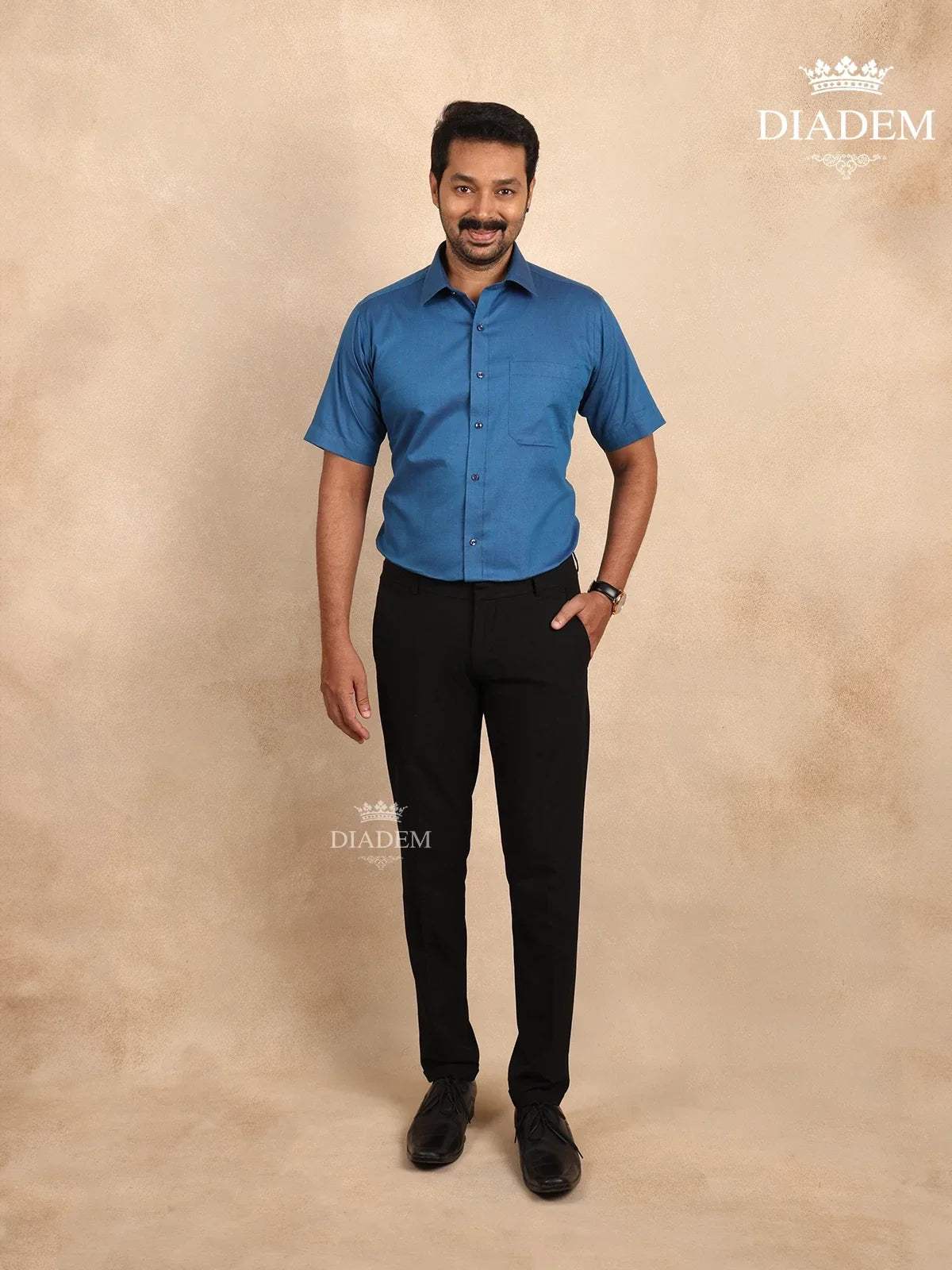 Ink Blue Solid Cotton Half Sleeve Shirt - Diadem