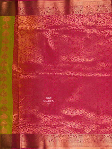 Green Art Silk Saree with Leaf Design on the Body with Contrast Designed Border - Diadem