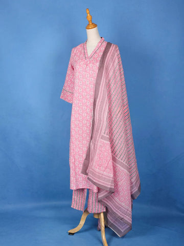 Light Pink Cotton Floral Printed Salwar Suit - Diadem
