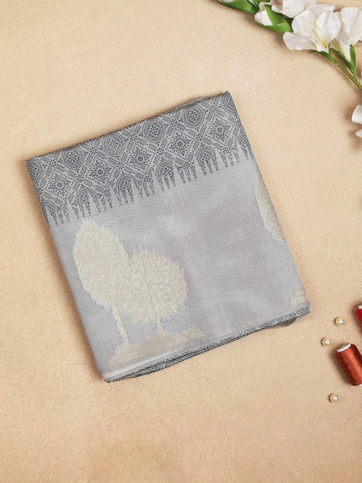 Grey Semi Tussar Silk Saree with Geometric Design on the Body and without Border - Diadem