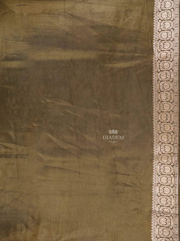 Black Banarasi Saree with Floral Design on the Body with Designed Border - Diadem