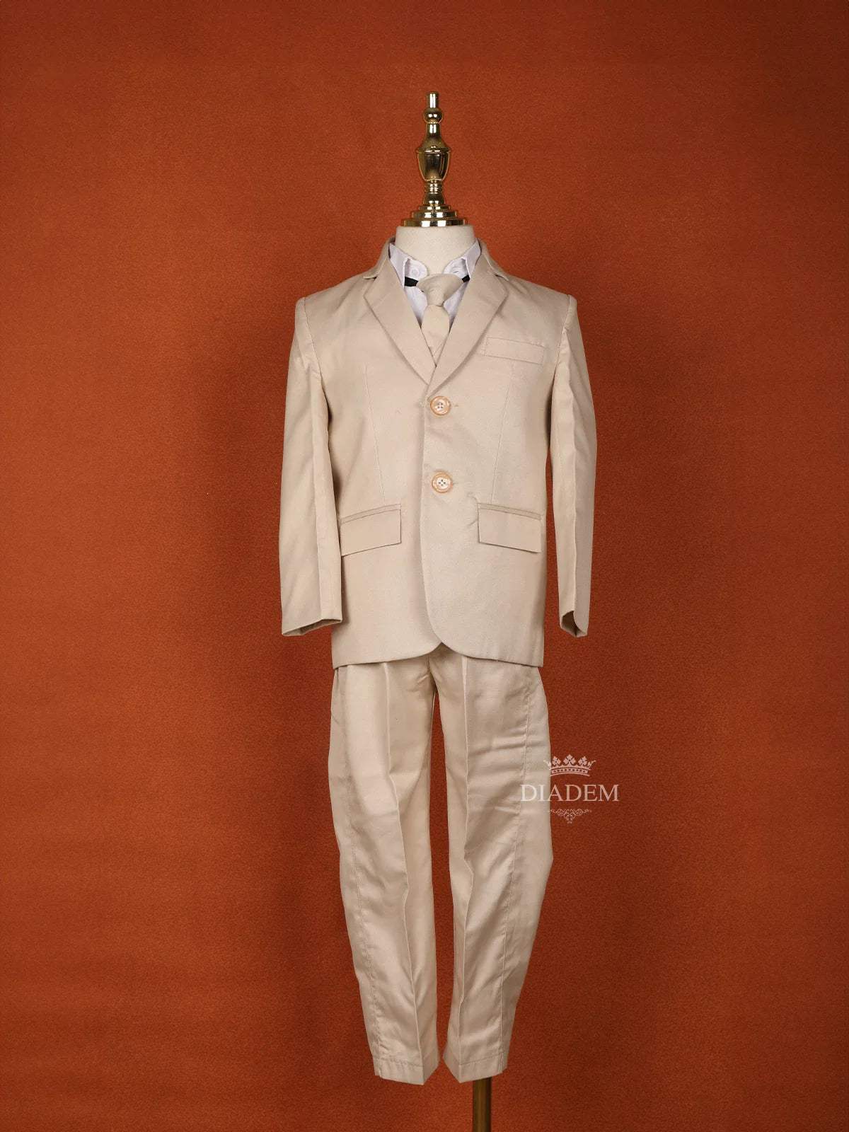Cream Cotton Blend Coat Suit Paired with Matching Tie Set - Diadem