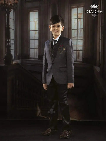 Black with Dark Blue Coat Suit with Tie and Brooch - Diadem