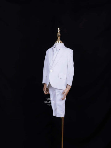 White Cotton Blend Suit Coat with Matching Tie for Boys - Diadem