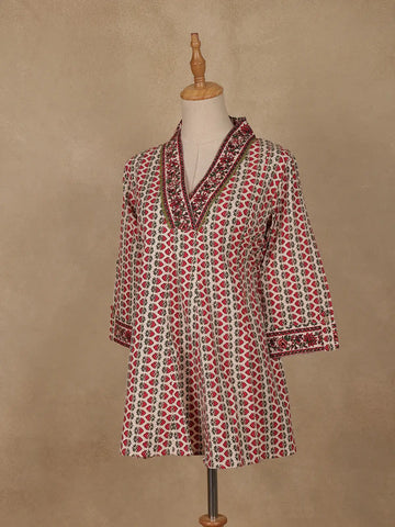 Beige Floral Printed Cotton Kurti Top - Diadem