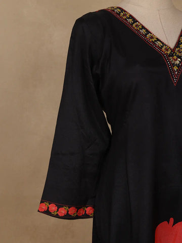Black Floral Printed Rayon Kurti - Diadem