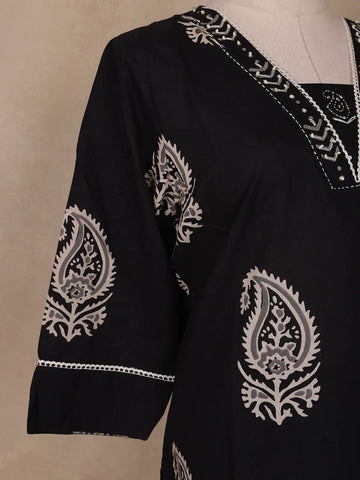 Black Paisley Designed Cotton Salwar Suit - Diadem