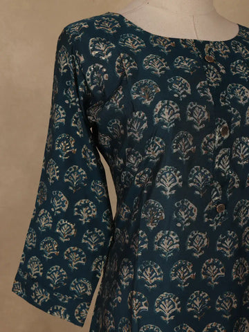 Blue Floral Design Printed Rayon Kuti - Diadem