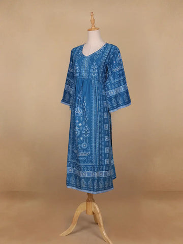 Blue Floral Printed Casual Cotton Kurti - Diadem