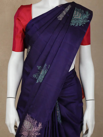 Blue Floral Woven Pure Kanchipuram Silk Saree - Diadem