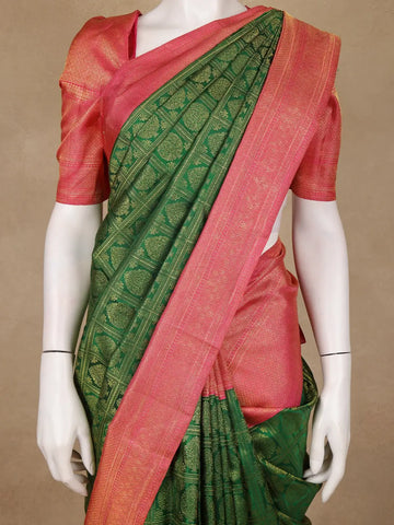Bottle Green Floral Checks Woven Pure Kanchipuram Silk Saree - Diadem