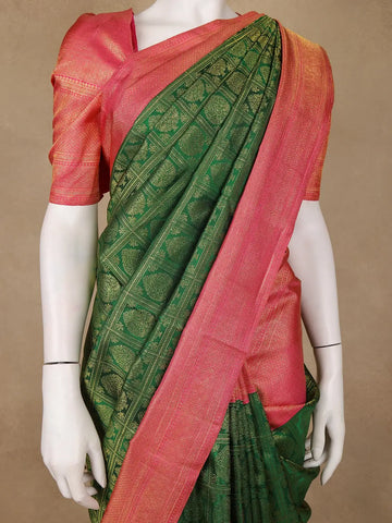 Bottle Green Floral Checks Woven Pure Kanchipuram Silk Saree - Diadem