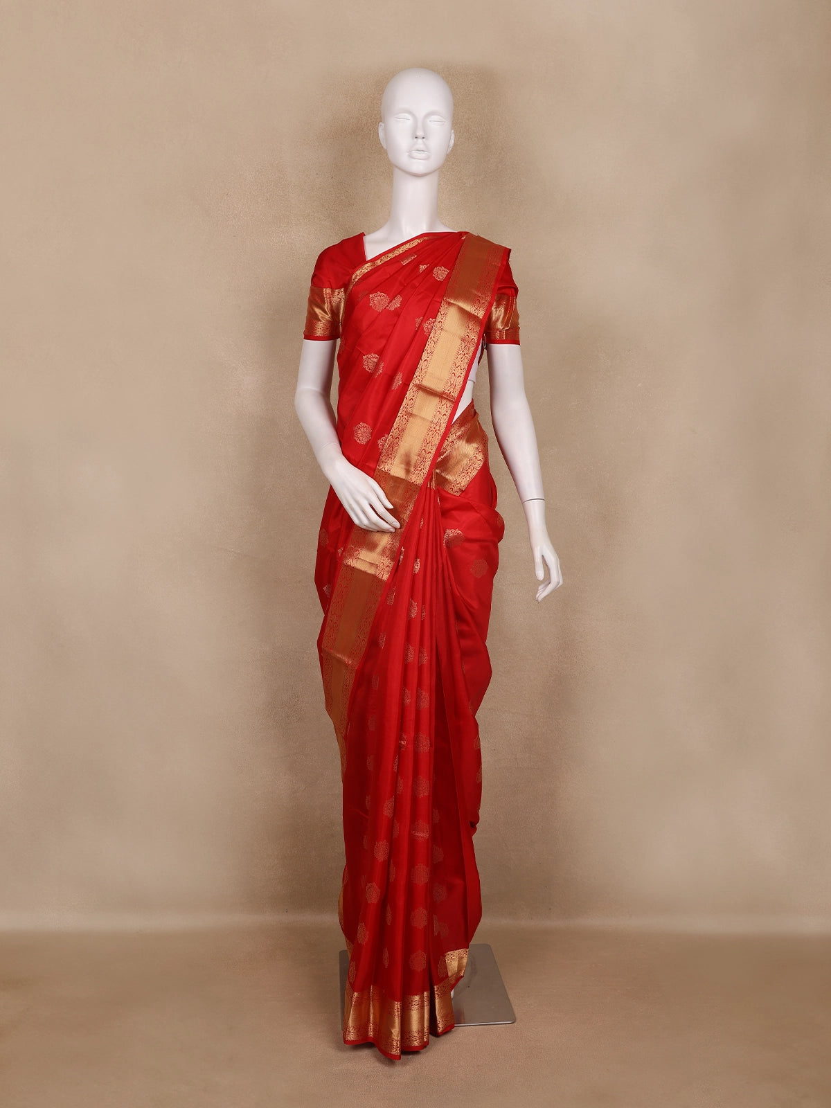 Bright Red Butta Woven Pure Kanchipuram Silk Saree