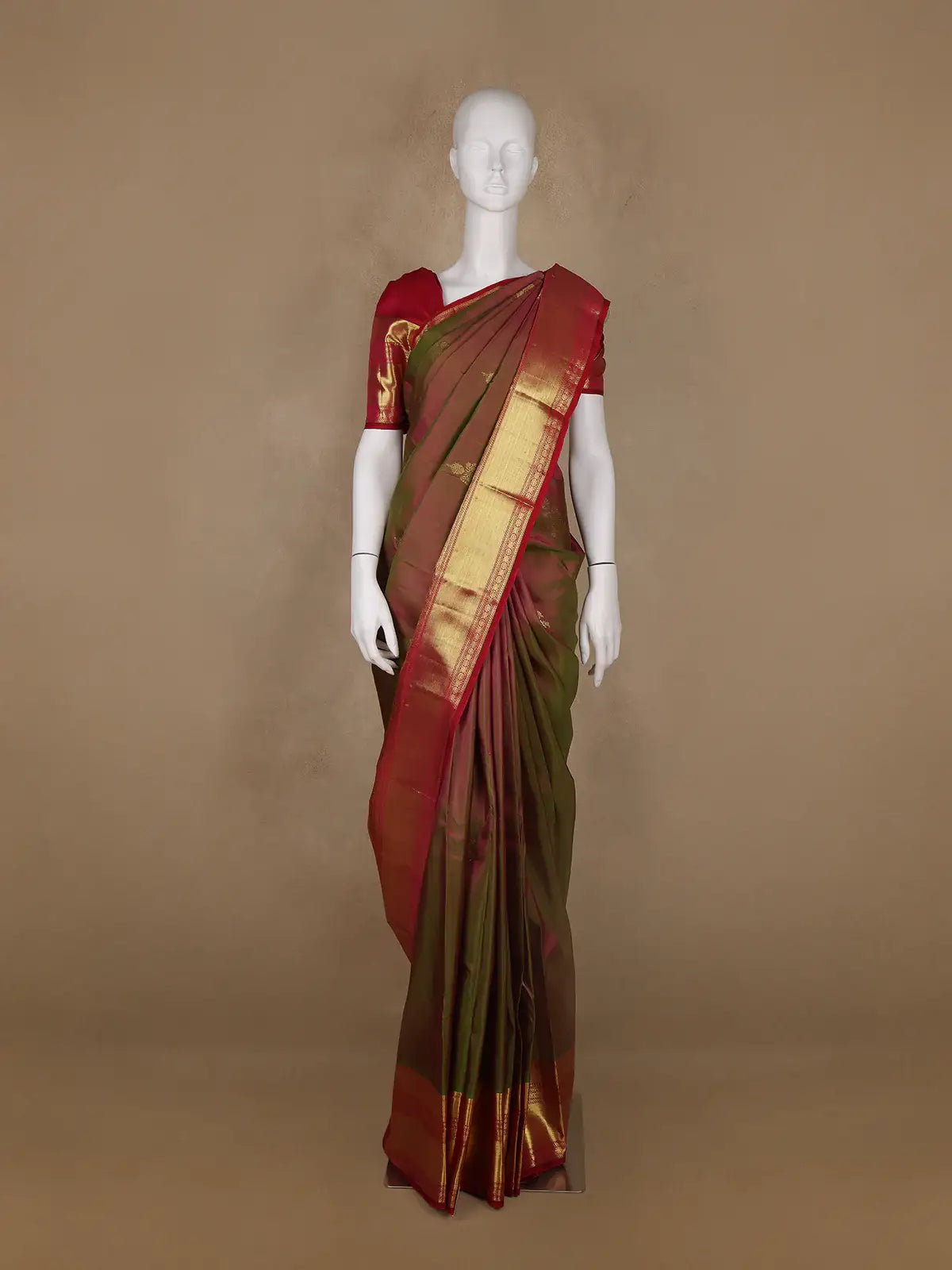 Brown Floral Woven Pure Kanchipuram Silk Saree - Diadem