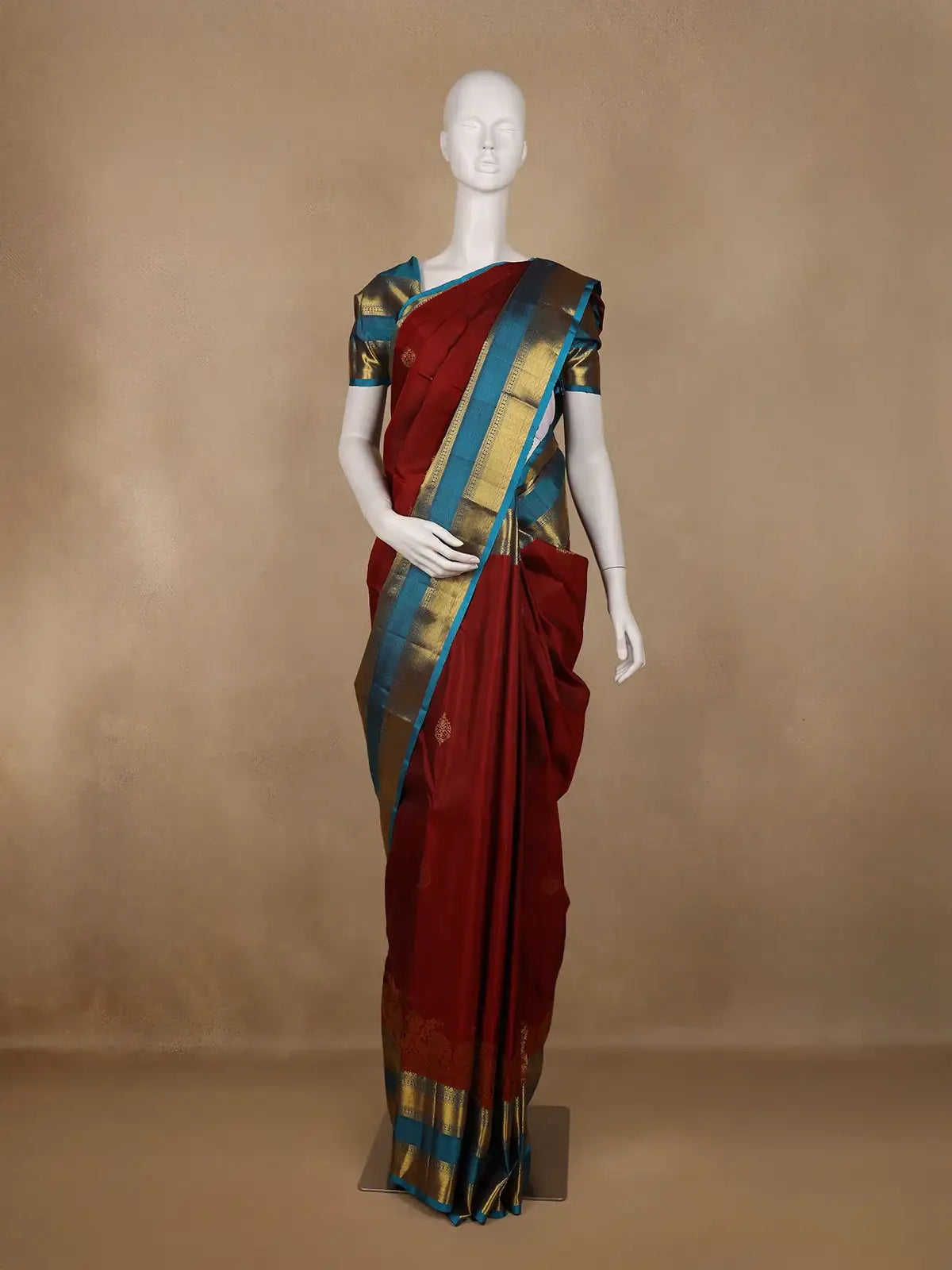 Burgundy Floral Motif Woven Pure Kanchipuram Silk Saree With Zari Border - Diadem