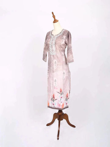 Rose Ebony Ombre Pattern Kurti Adorned with Floral Prints and Thread work - Diadem
