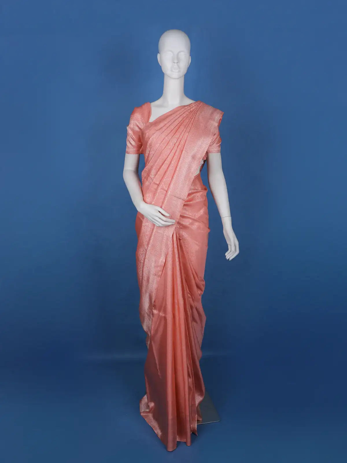 Coral Floral Woven Pure Kanchipuram Silk Saree - Diadem