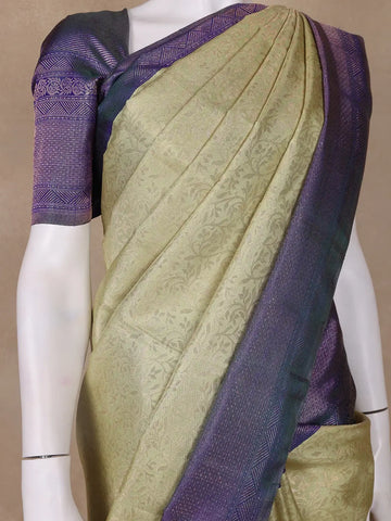 Cream Floral Woven Pure Kanchipuram Silk Saree - Diadem