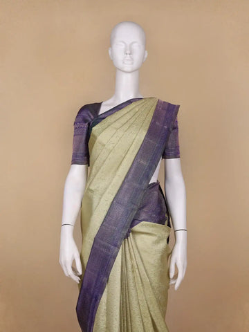 Cream Floral Woven Pure Kanchipuram Silk Saree - Diadem