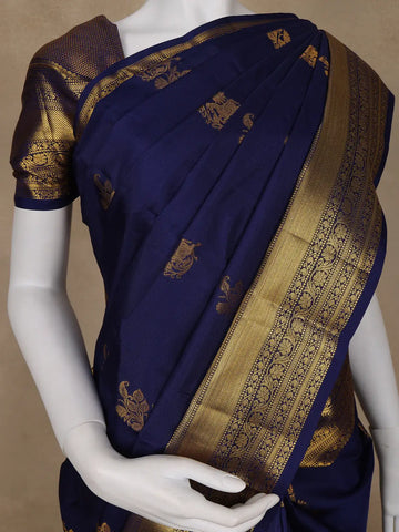 Dark Blue Floral Woven Pure Kanchipuram Silk Saree - Diadem